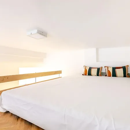 Cool Avec Mezzanine 17eme Arrondissement * Paris