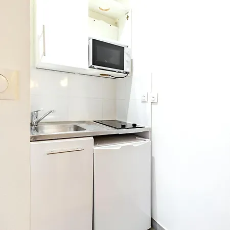 Apartment Cool Avec Mezzanine 17eme Arrondissement
