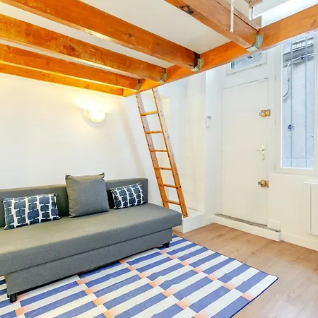 Appartement Cool Avec Mezzanine 17ème Arrondissement