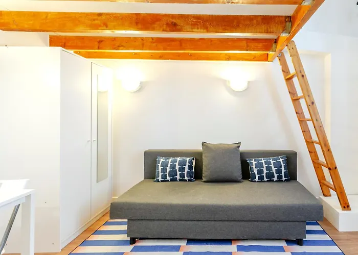 Cool Avec Mezzanine 17eme Arrondissement *