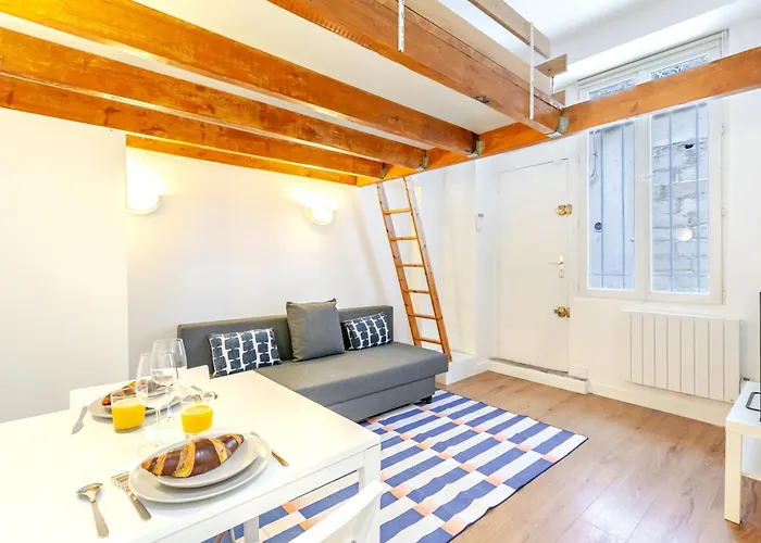Cool Avec Mezzanine 17eme Arrondissement パリ